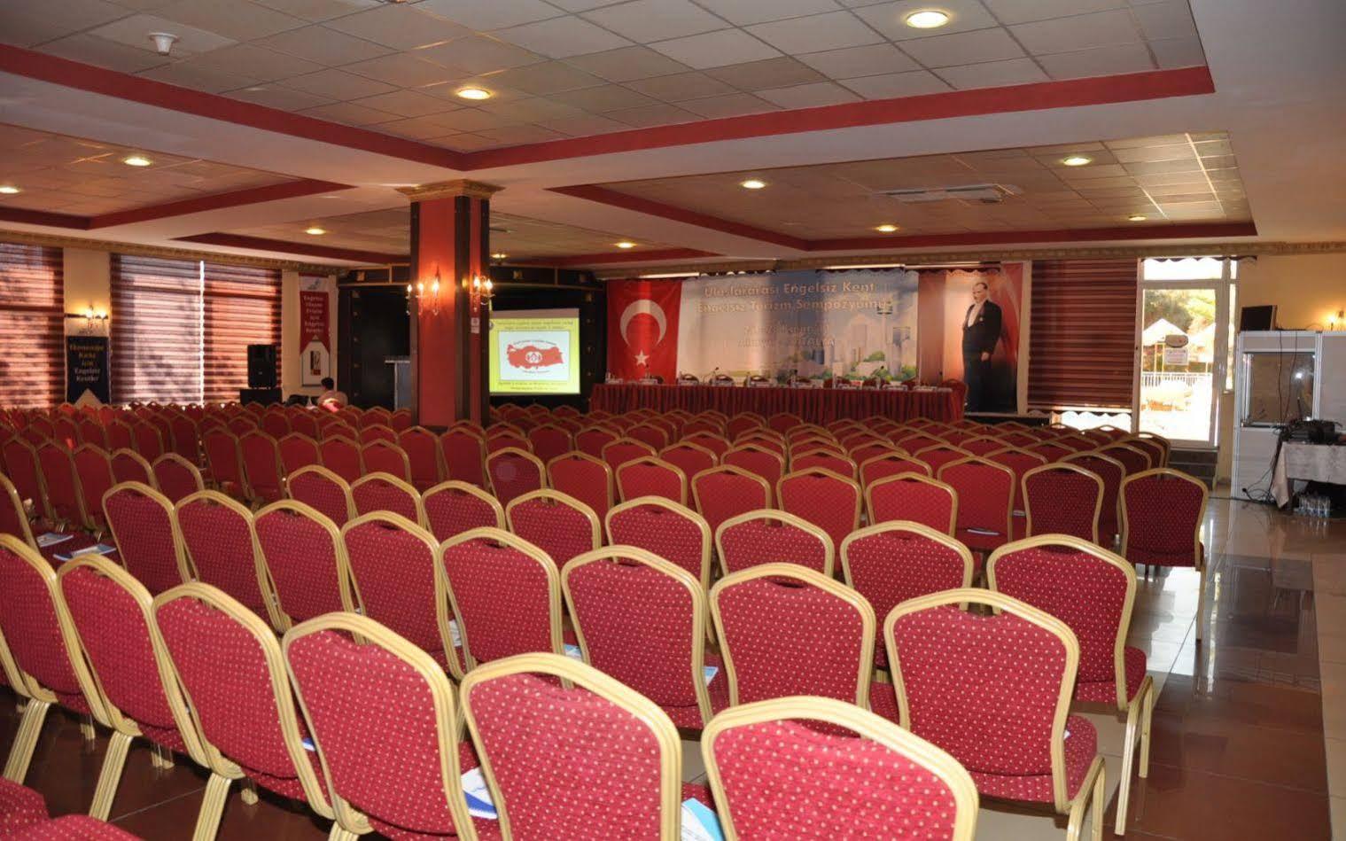 First Class Hotel Alanya Exterior photo