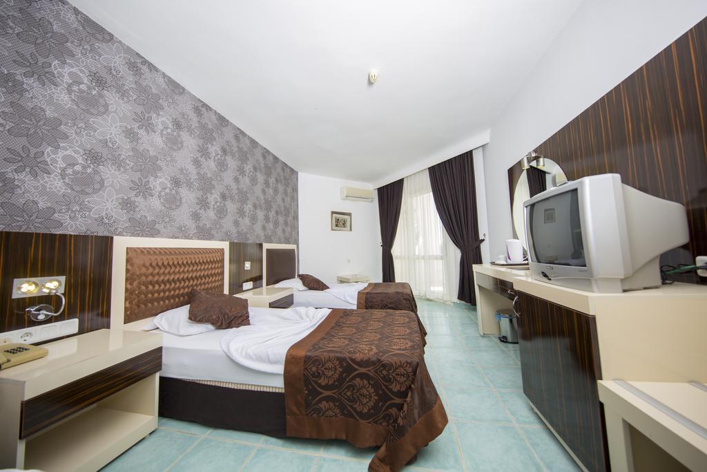 First Class Hotel Alanya Exterior photo
